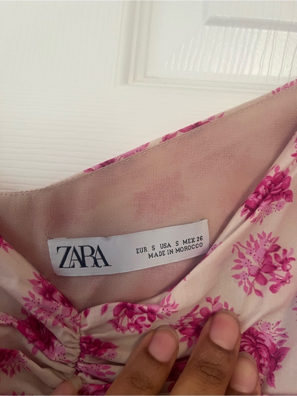 J.Crew Pink Floral Ruched V-Neck Crop Blouse - Picture 3 of 5